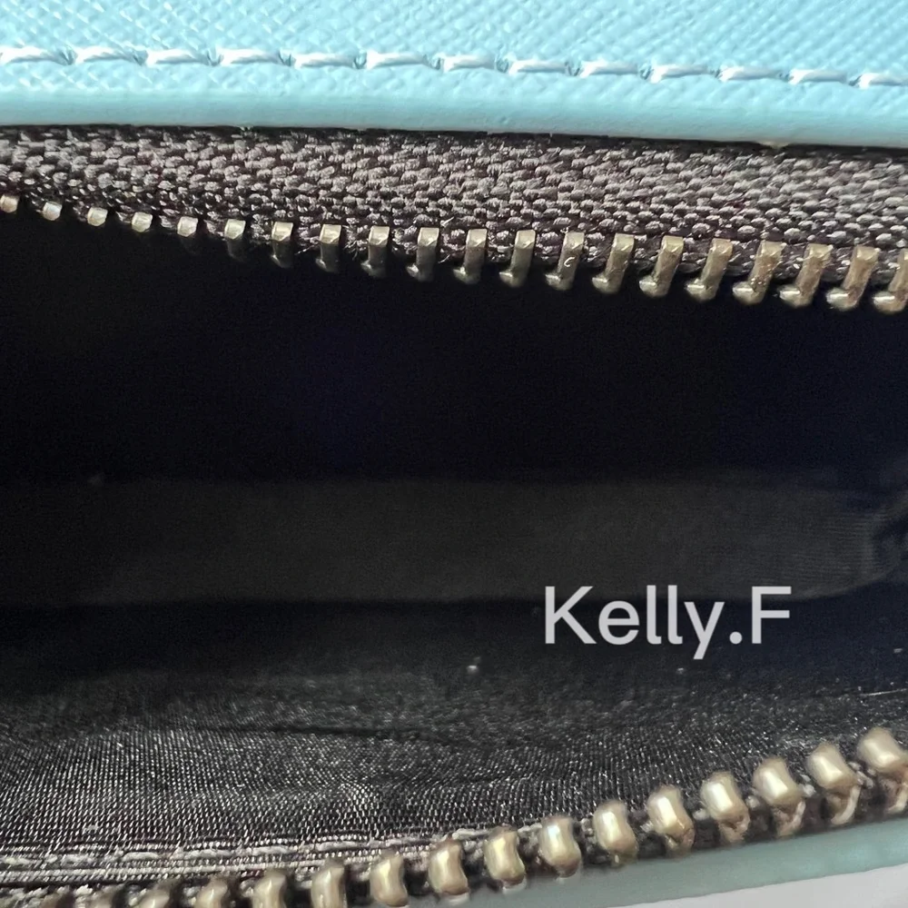 MARC JACOBS snapshot - Picture 8 of 11